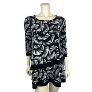 Eva Varro Printed Layered Tunic Top S Black White Asymmetrical 3/4 Sleeve Small